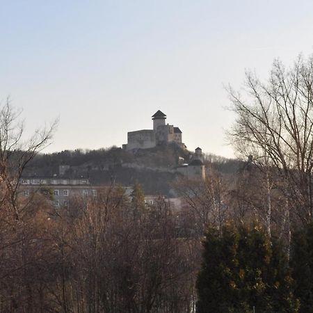 Trenčín Sport Hotel Ostrov מראה חיצוני תמונה