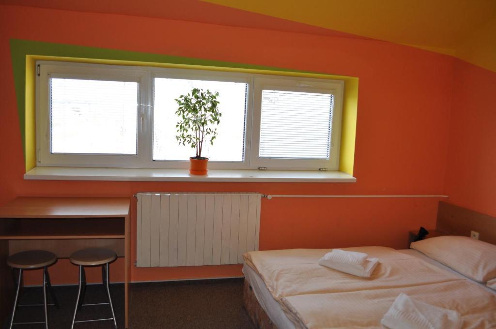 Trenčín Sport Hotel Ostrov חדר תמונה